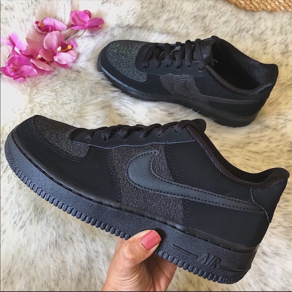 âźď¸soldâźď¸Rare Nike Air Force 1 LV8 Suede 6.5Y/8W - Picture 6 of 8